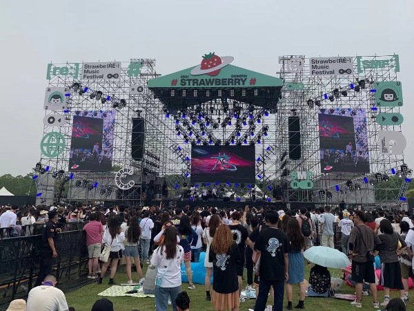 燈光租賃光與色結(jié)合方能達(dá)效