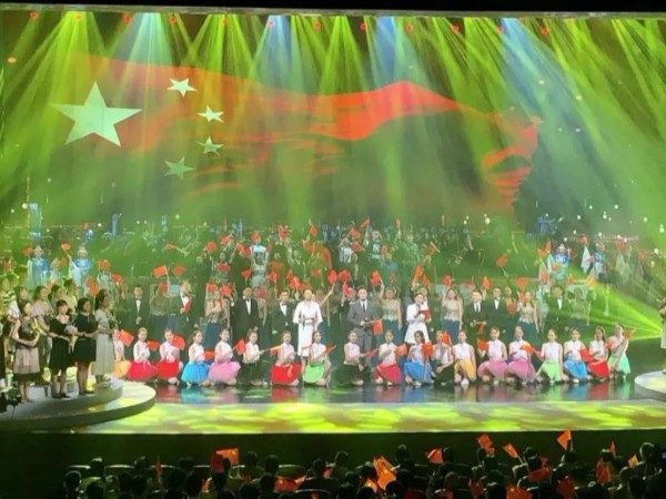 禮贊新中國，奮進(jìn)新時代燈光租賃案例